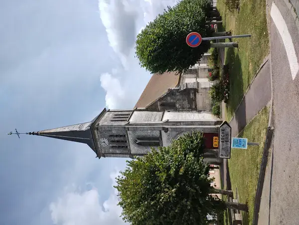Monte Escalier 27 Fabricant monte escalier La Haye-Malherbe